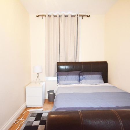 London Zone 2 Three Bedroom Apartment 外观 照片